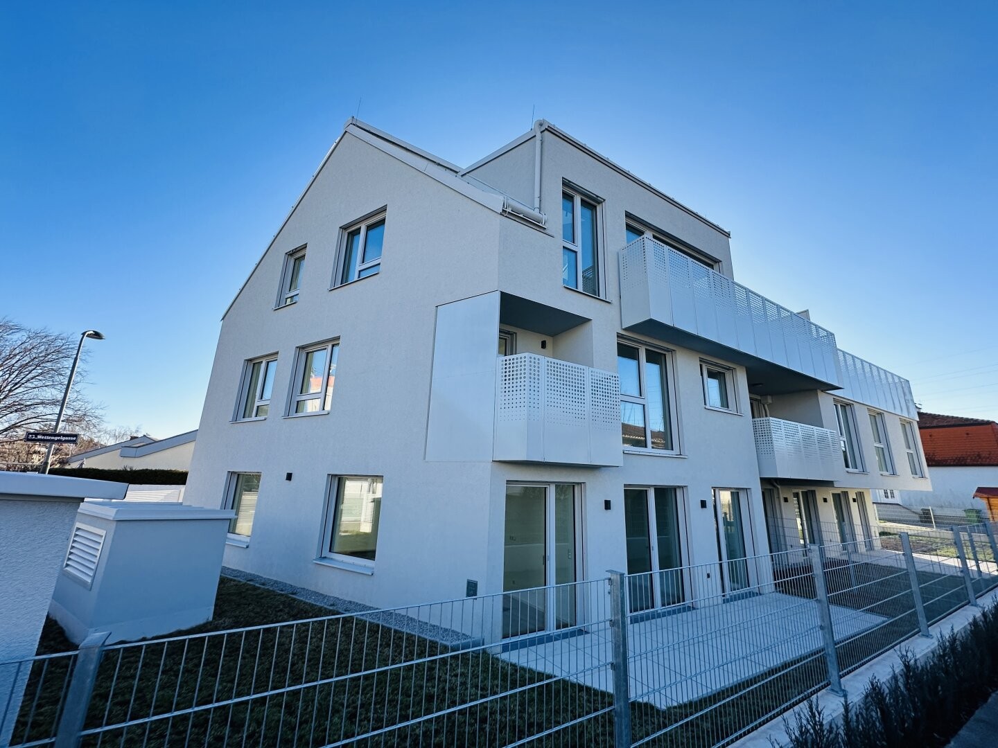 Bild 1 von 20