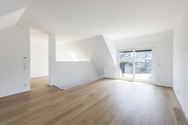Image 8 of 9