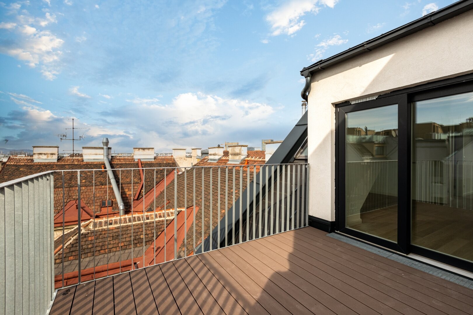 Image 9 of 9