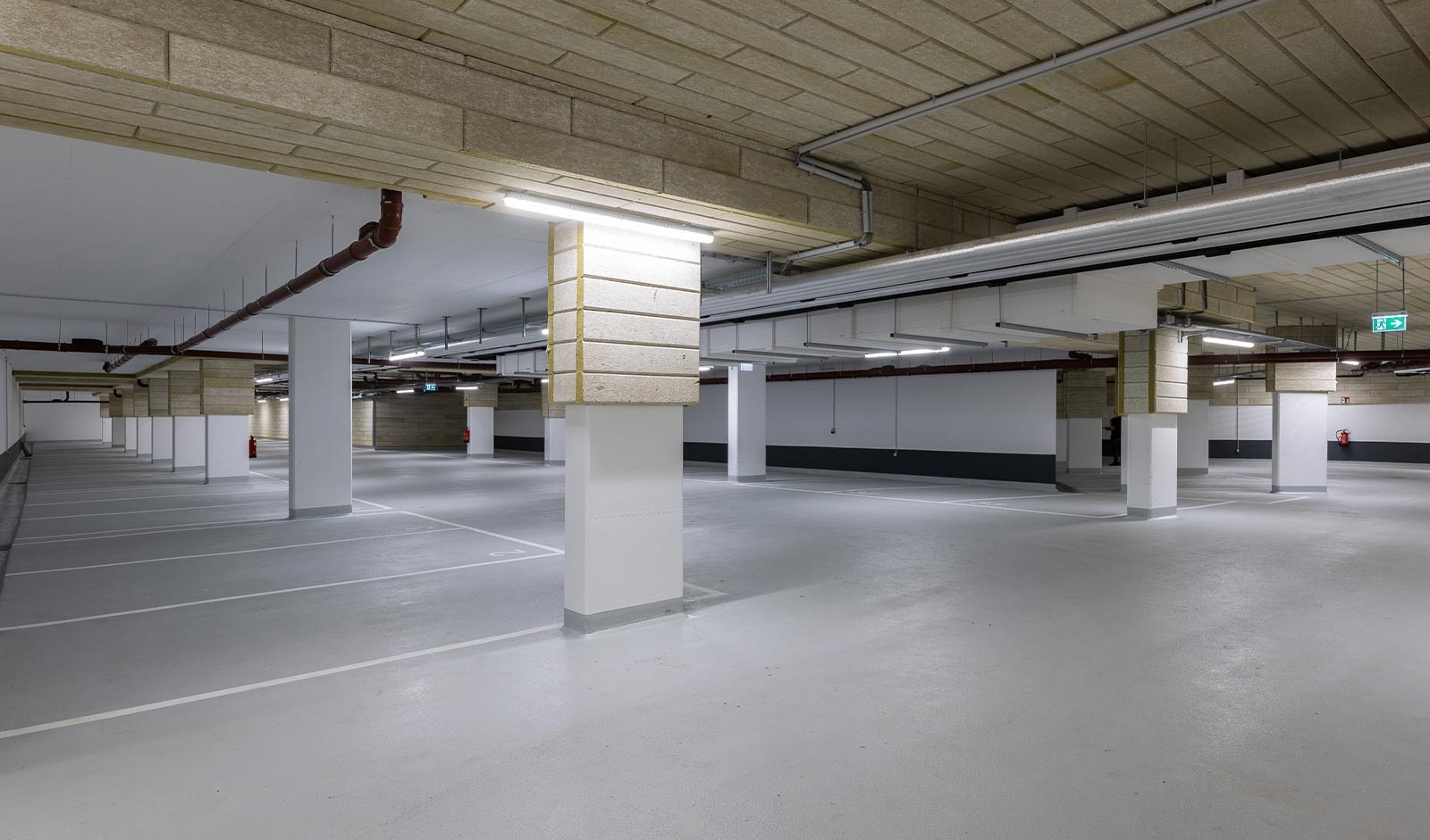 Image 15 of 15