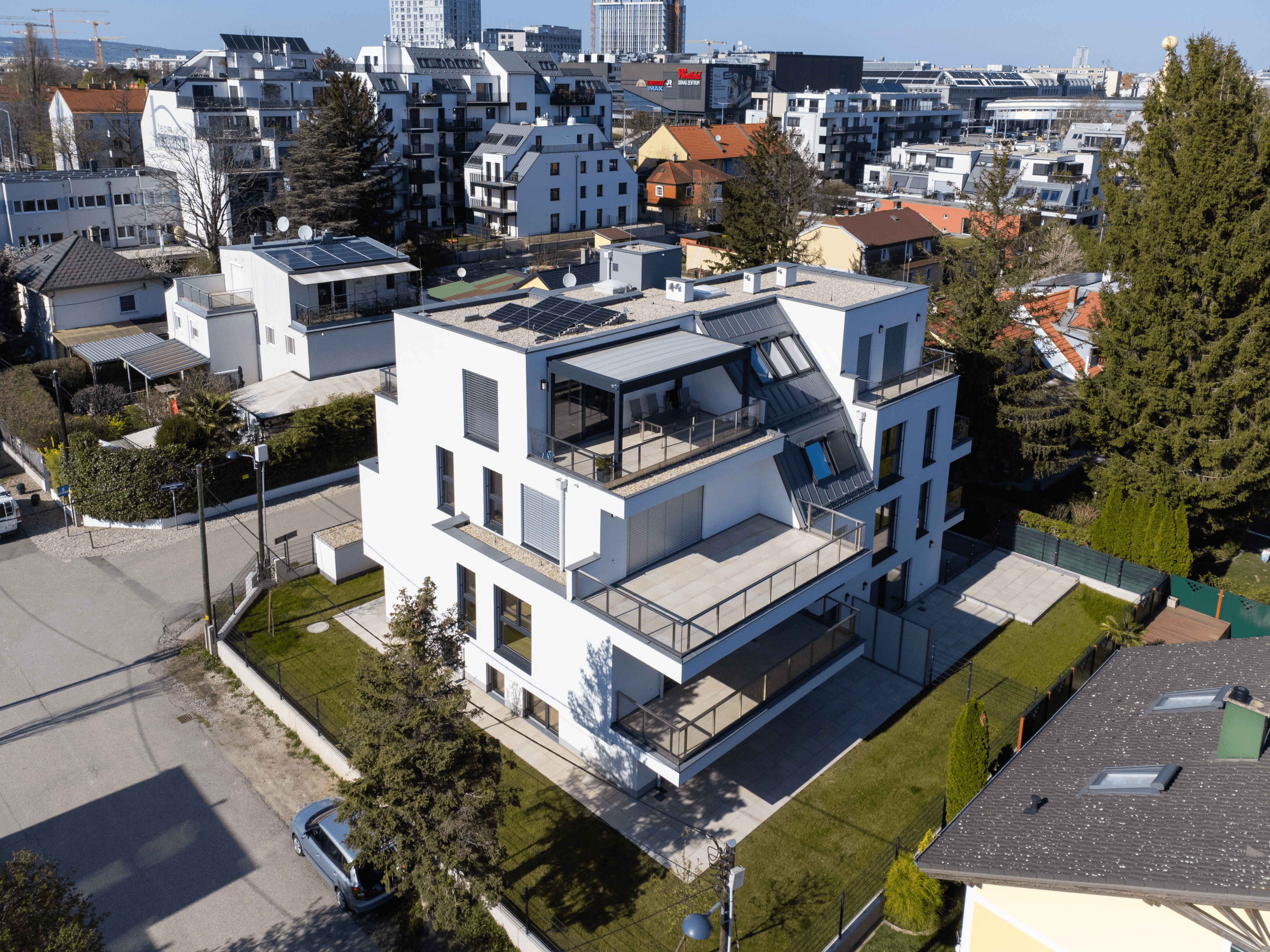 Gmarchhaufenstraße 6