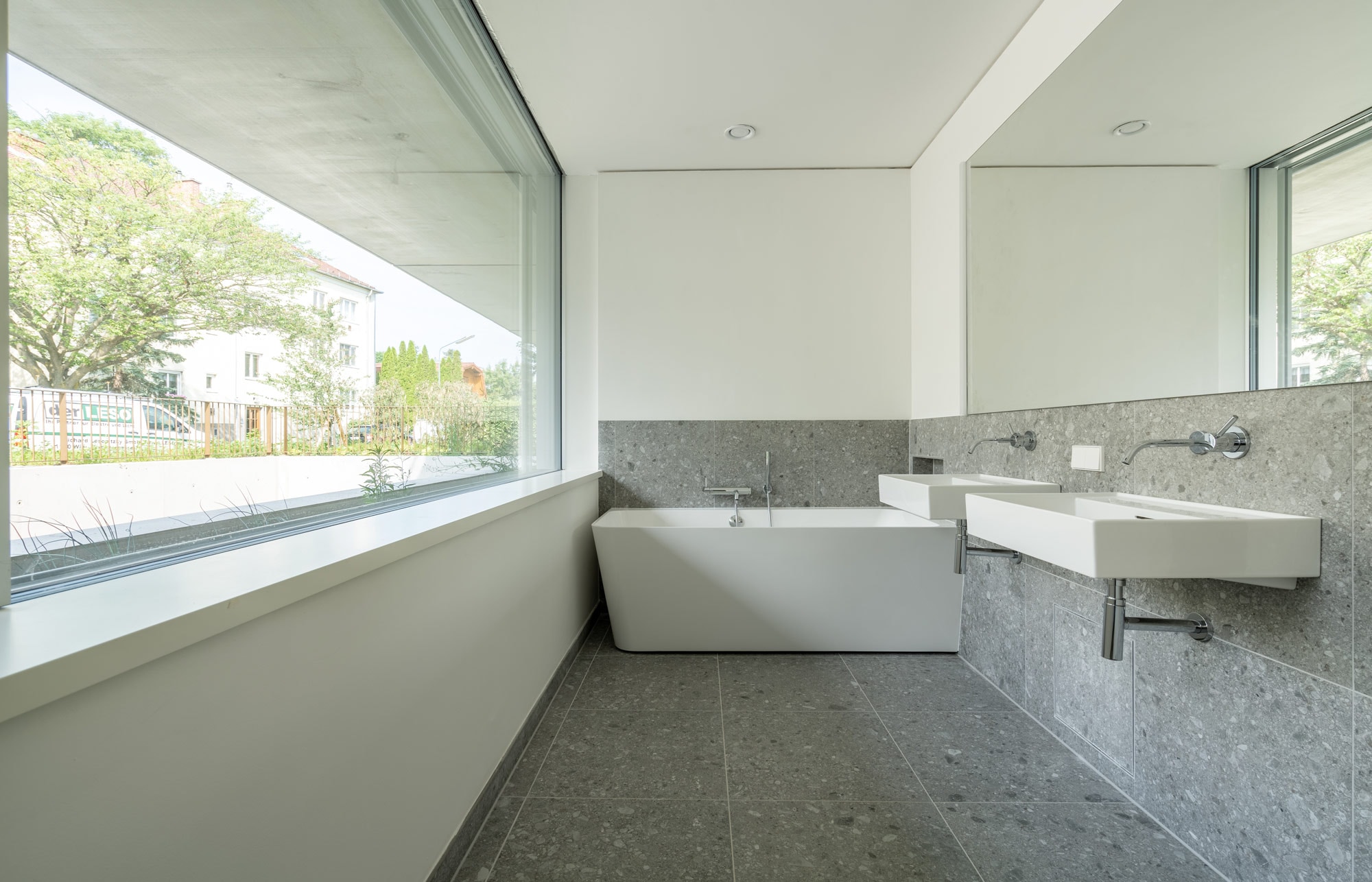 CROWND by Chipperfield