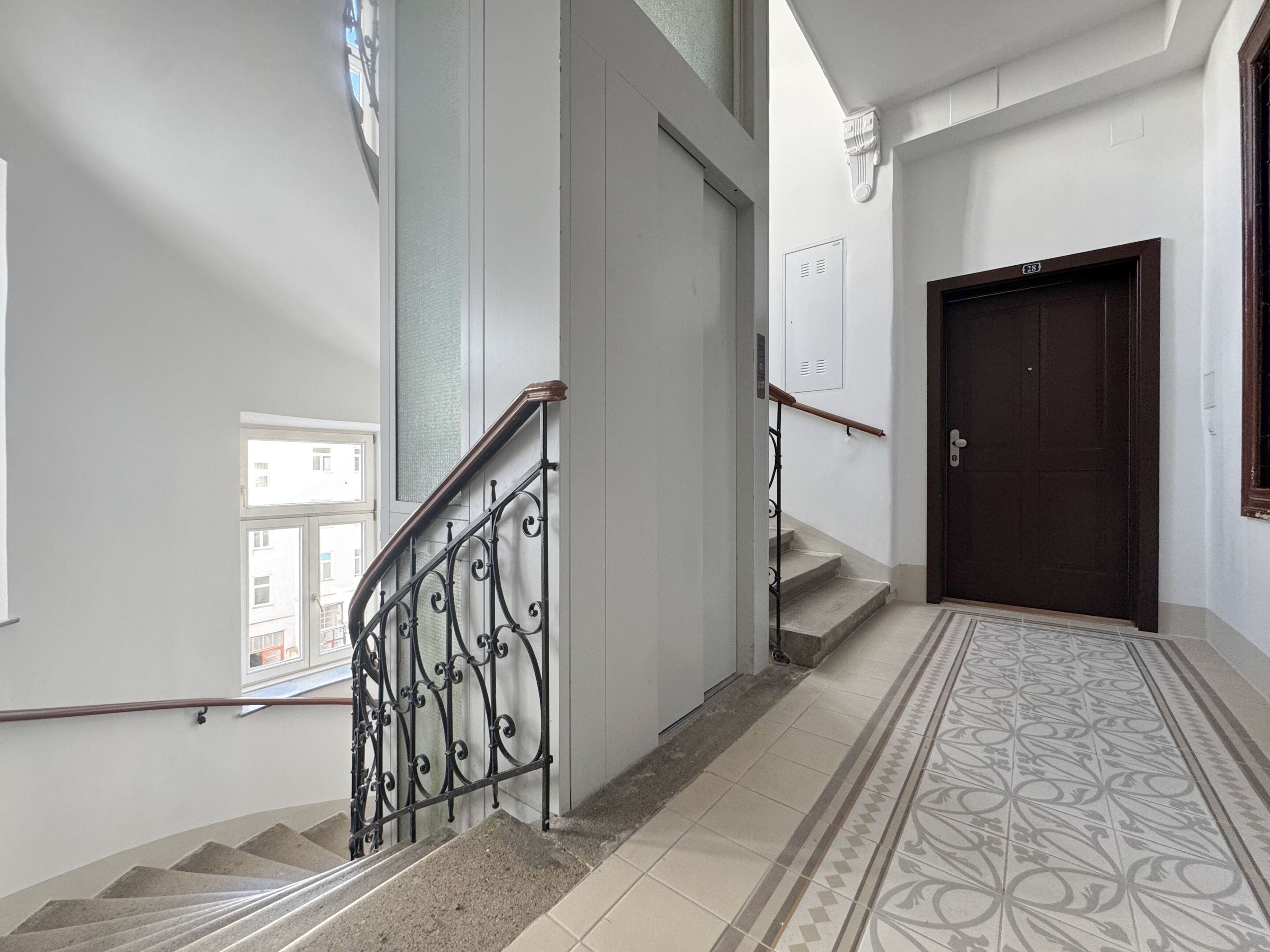 Hardtmuthgasse 112