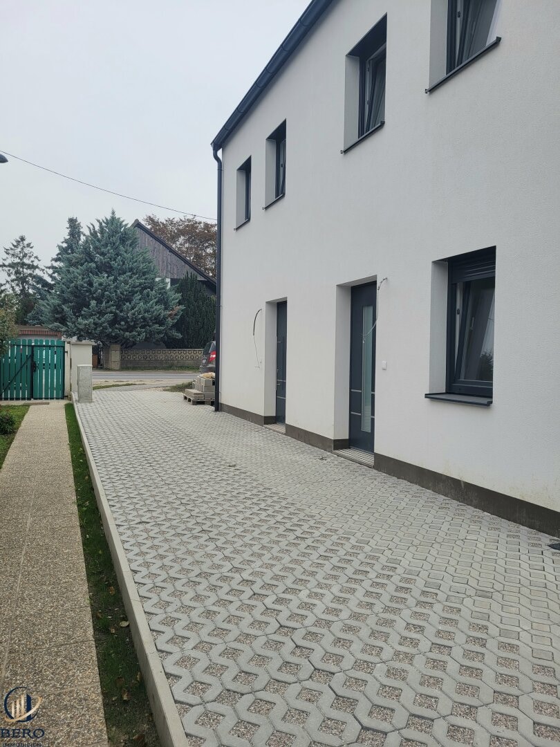 Hausfeldstraße 159