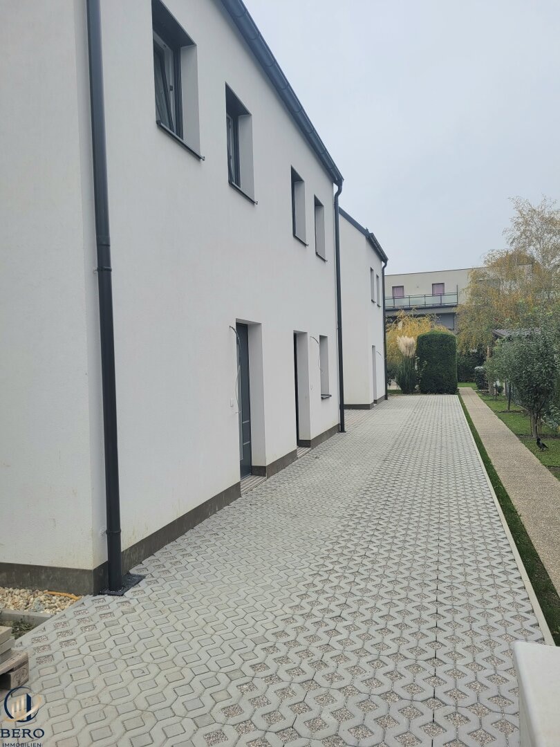 Hausfeldstraße 159