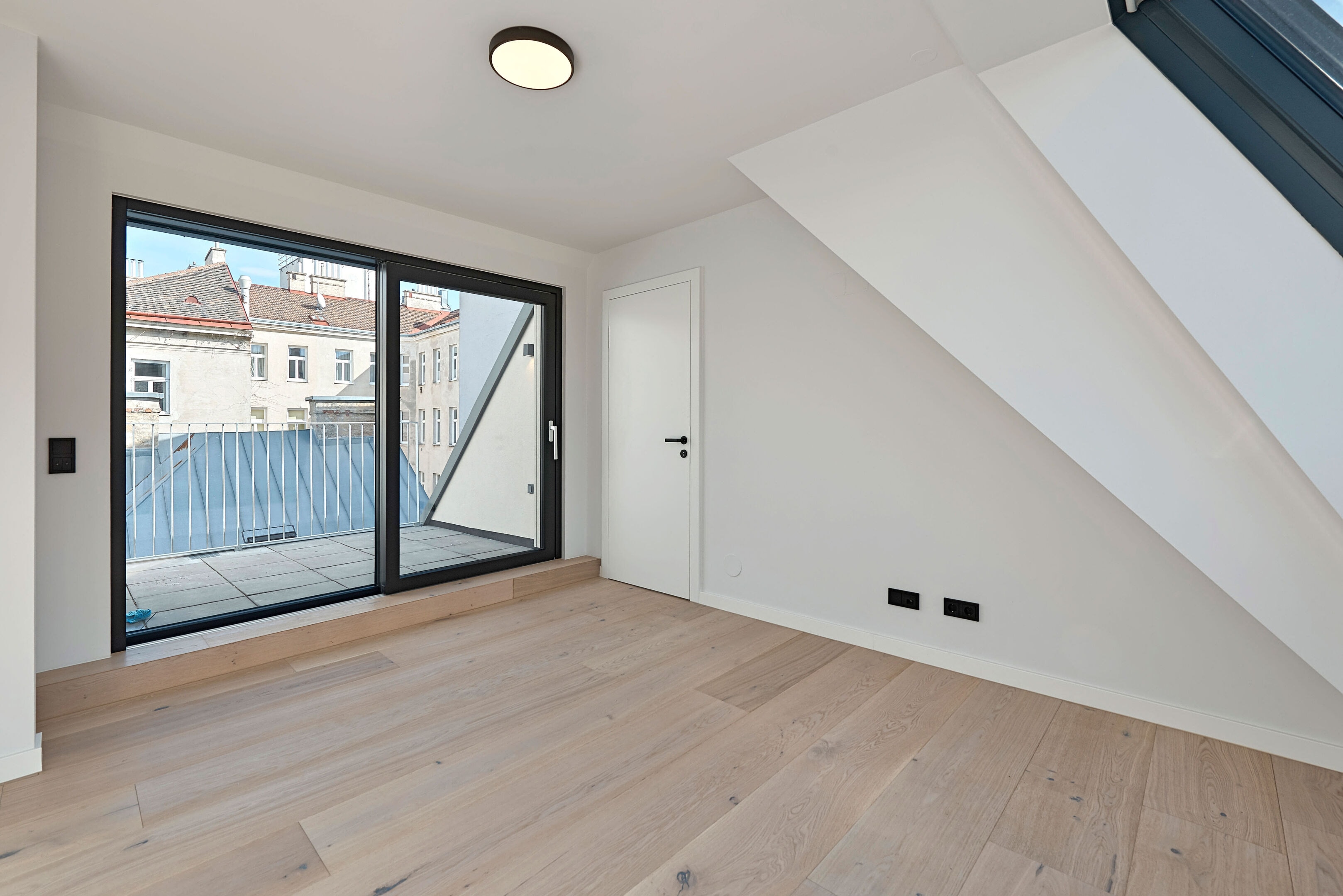Krongasse 6