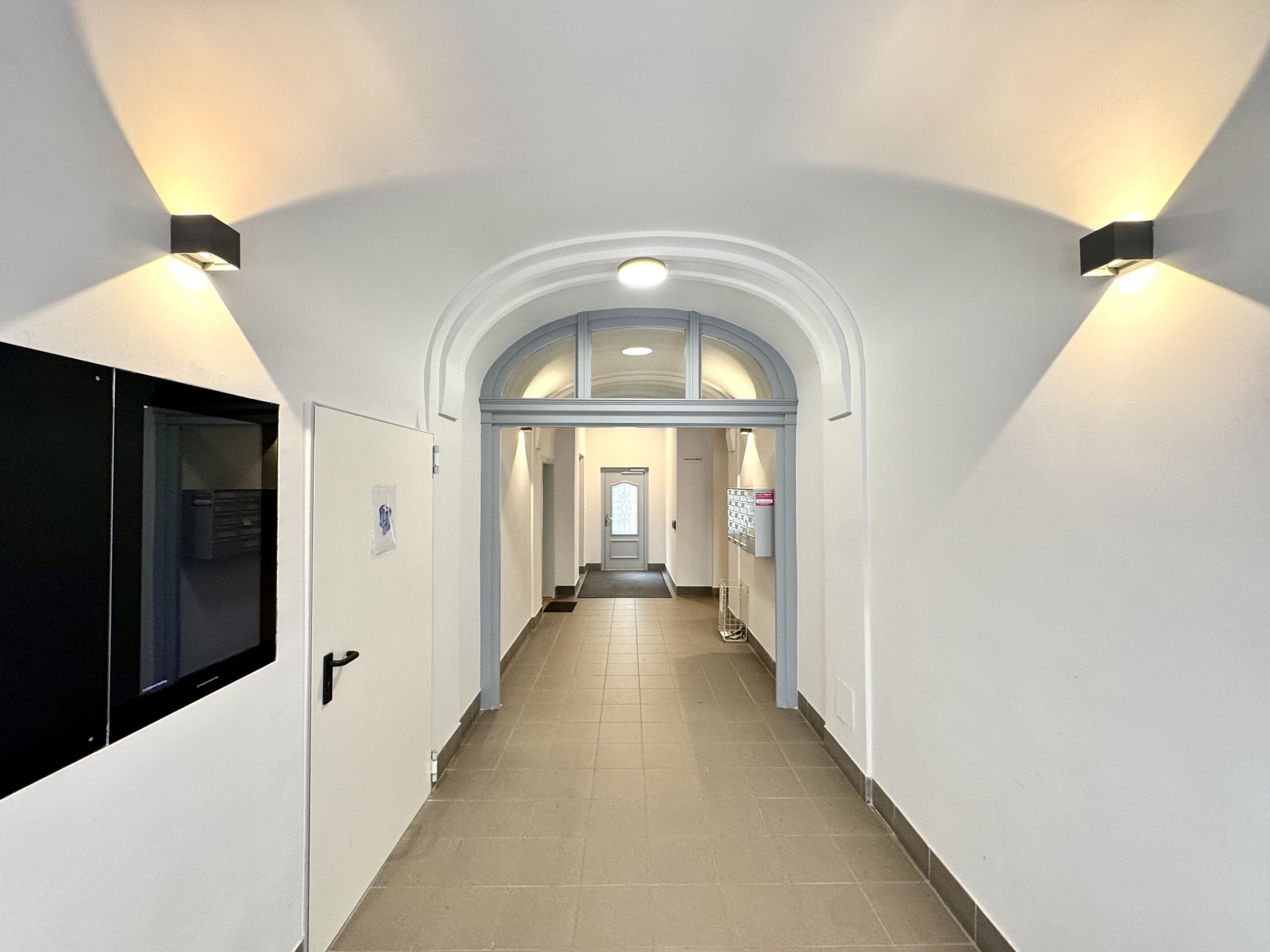Krongasse 6