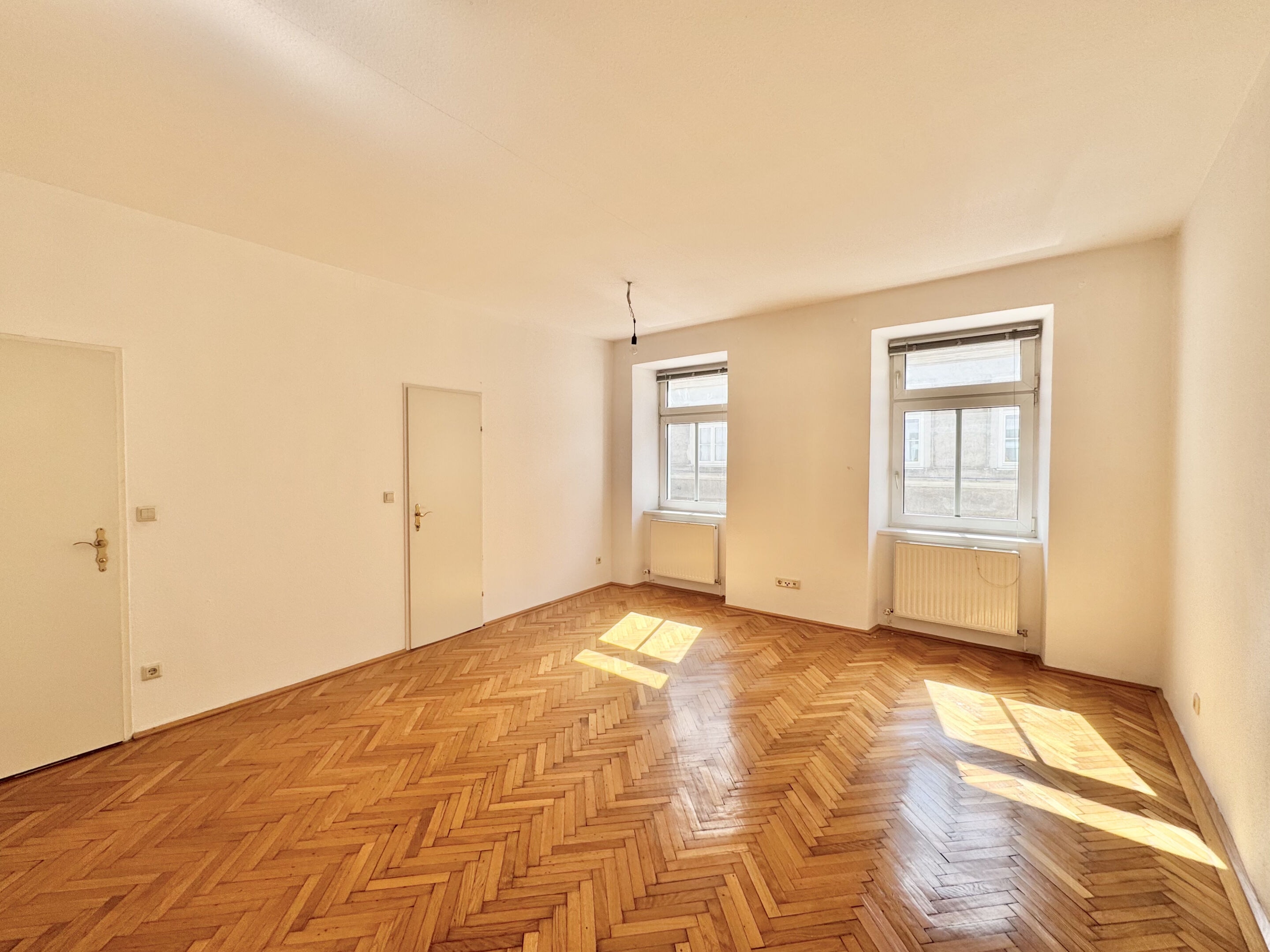 Krongasse 6