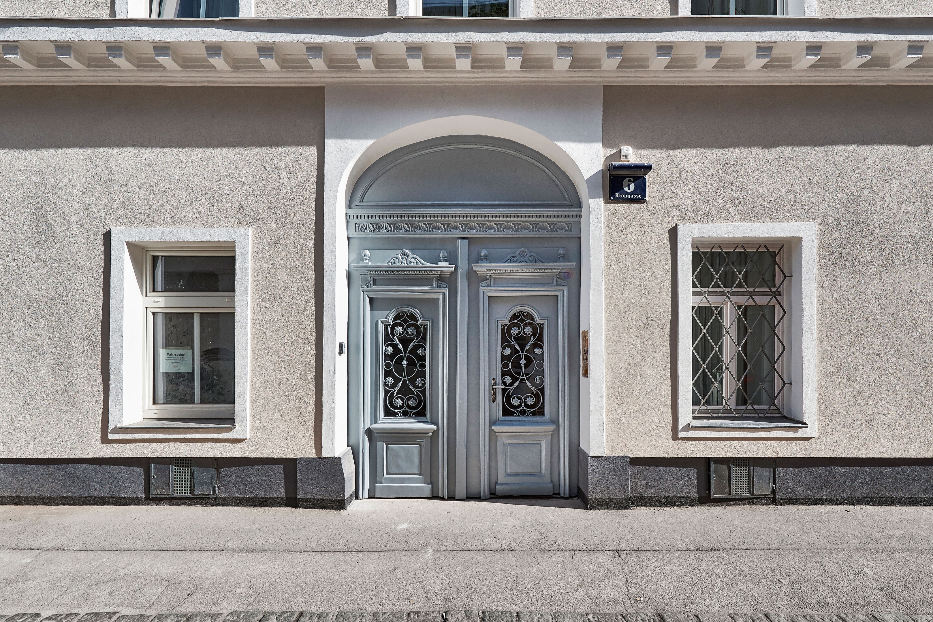 Krongasse 6