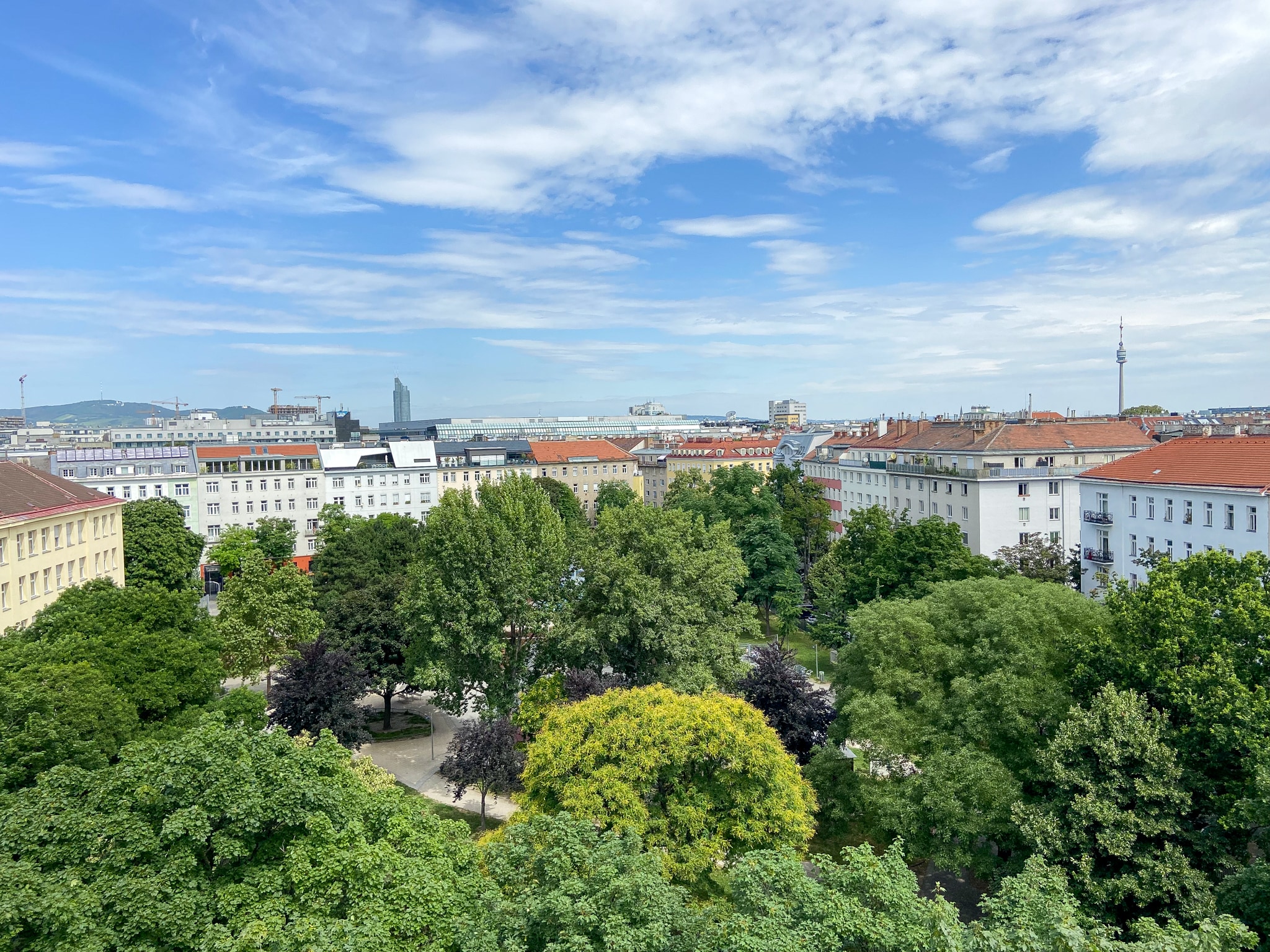 Max-Winter-Platz 18