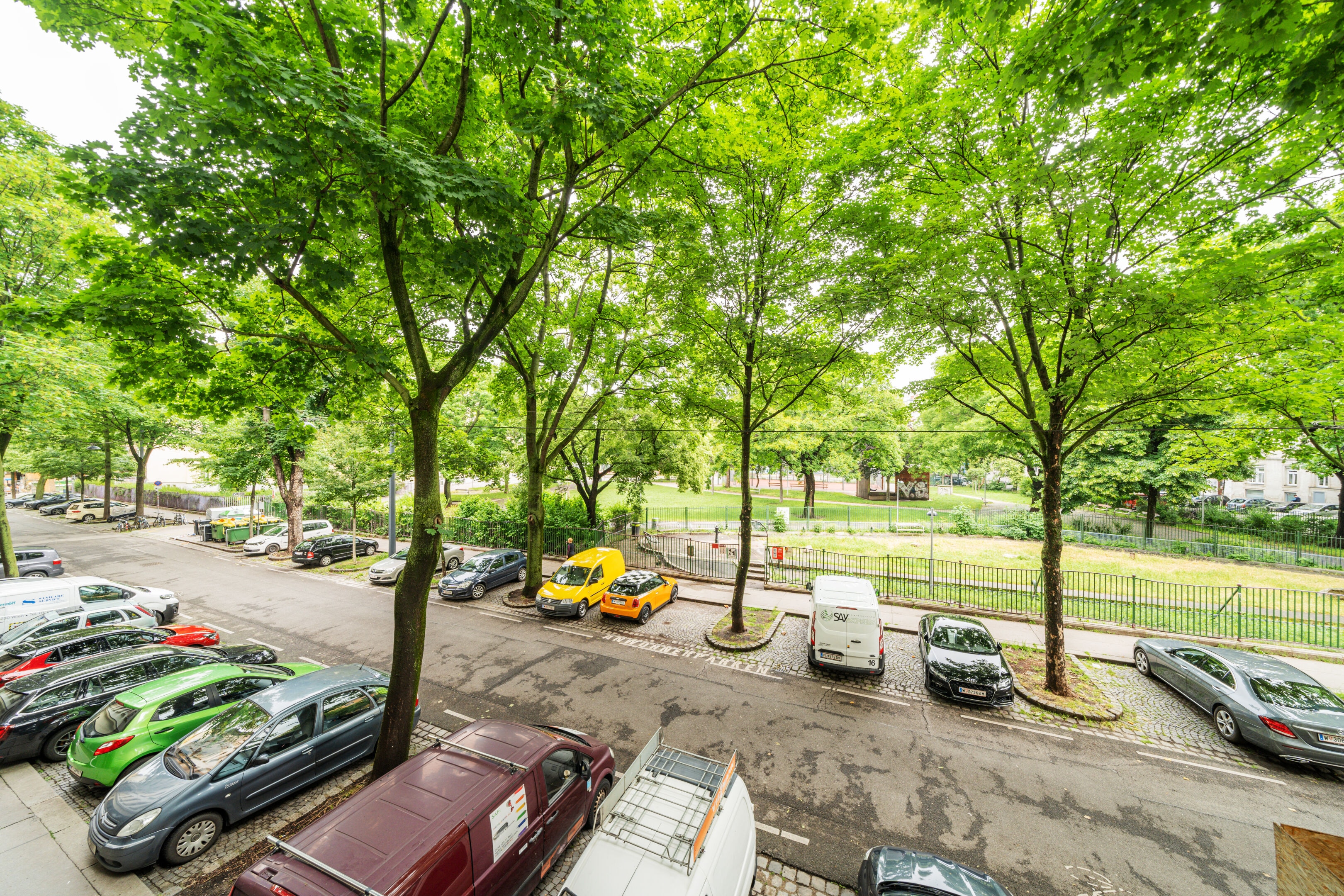 Max-Winter-Platz 18