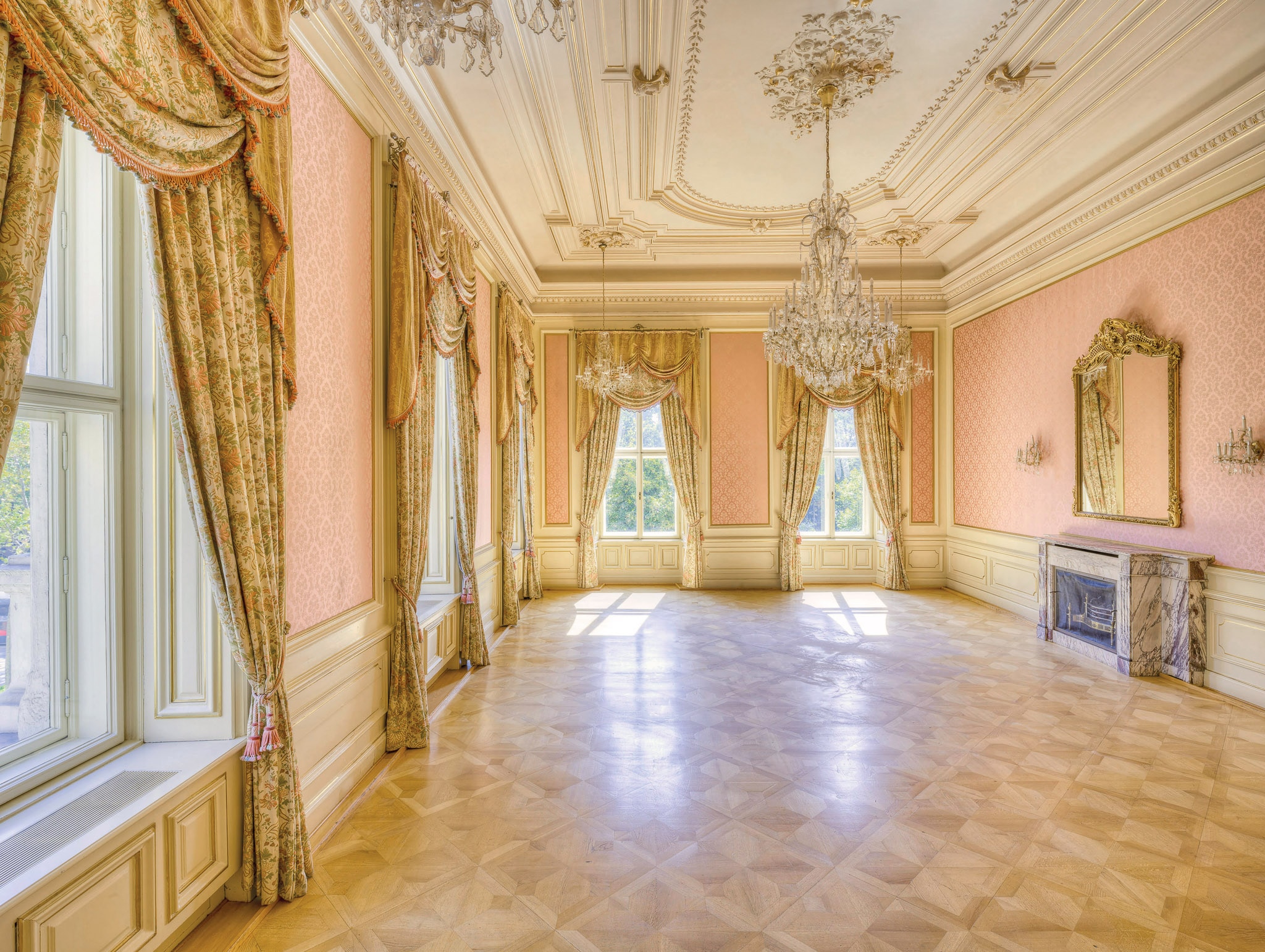 Palais Parkring 14