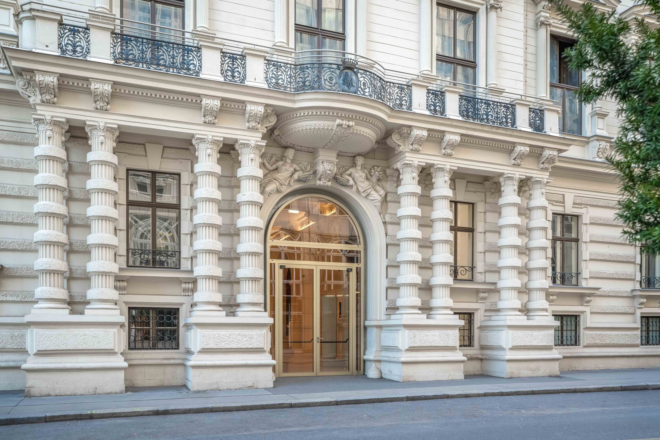 Palais Parkring 14