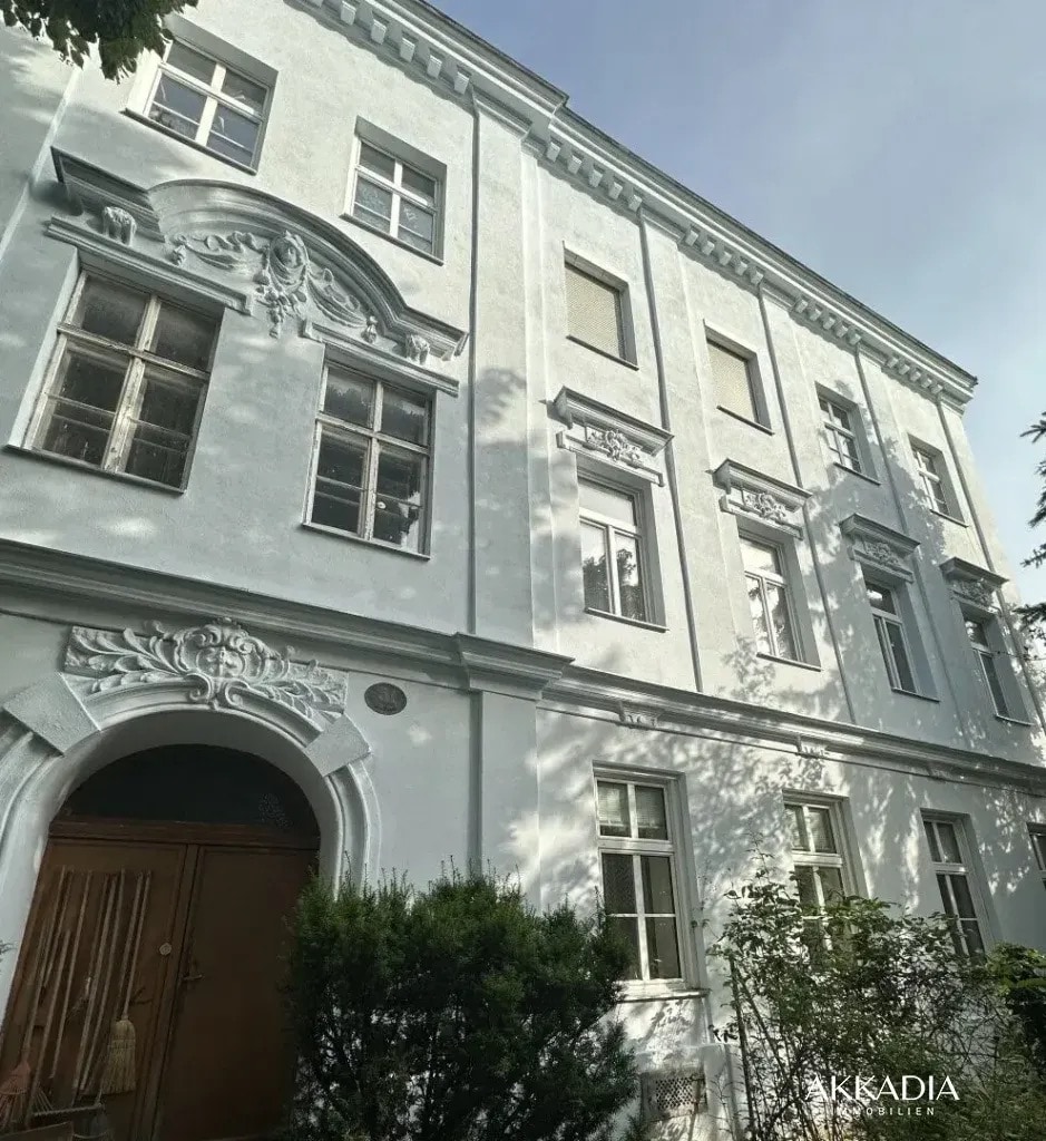 LORYHAUS – Kleinod mit Garten