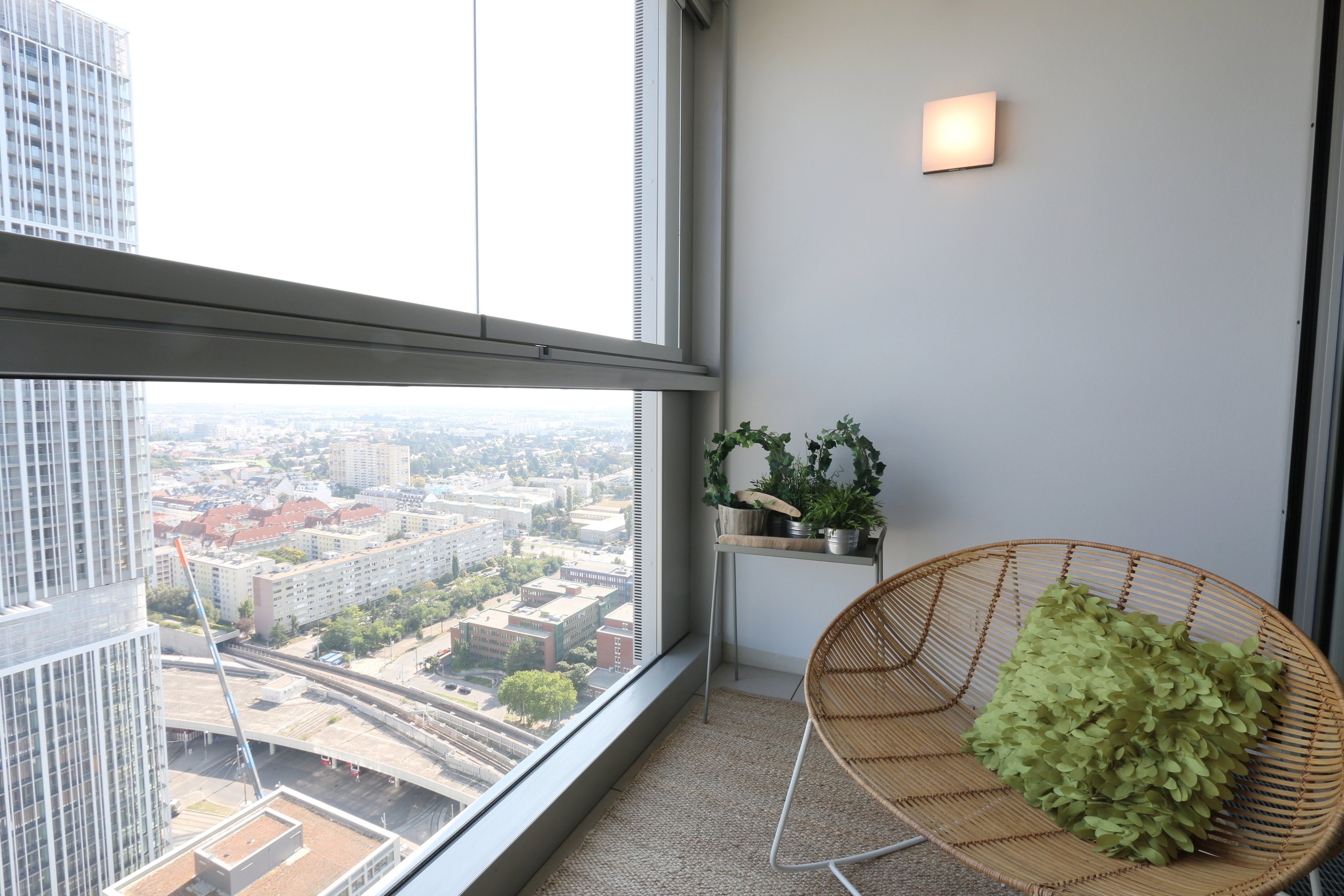 VIENNA TWENTYTWO Living