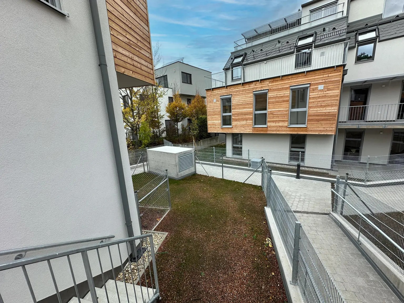 Schleusenstraße 1A / Bahnstraße 2F