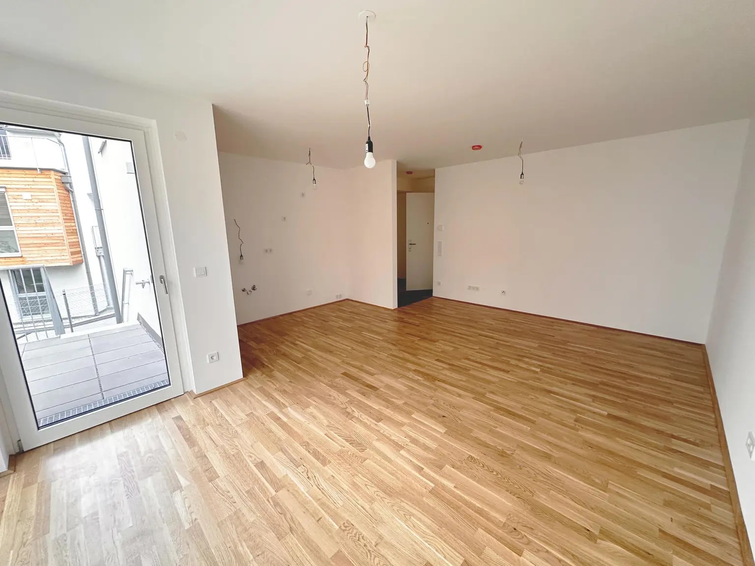 Schleusenstraße 1A / Bahnstraße 2F