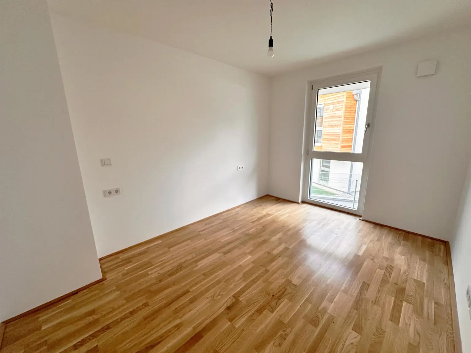 Schleusenstraße 1A / Bahnstraße 2F