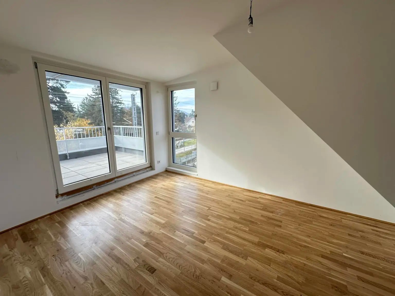 Schleusenstraße 1A / Bahnstraße 2F