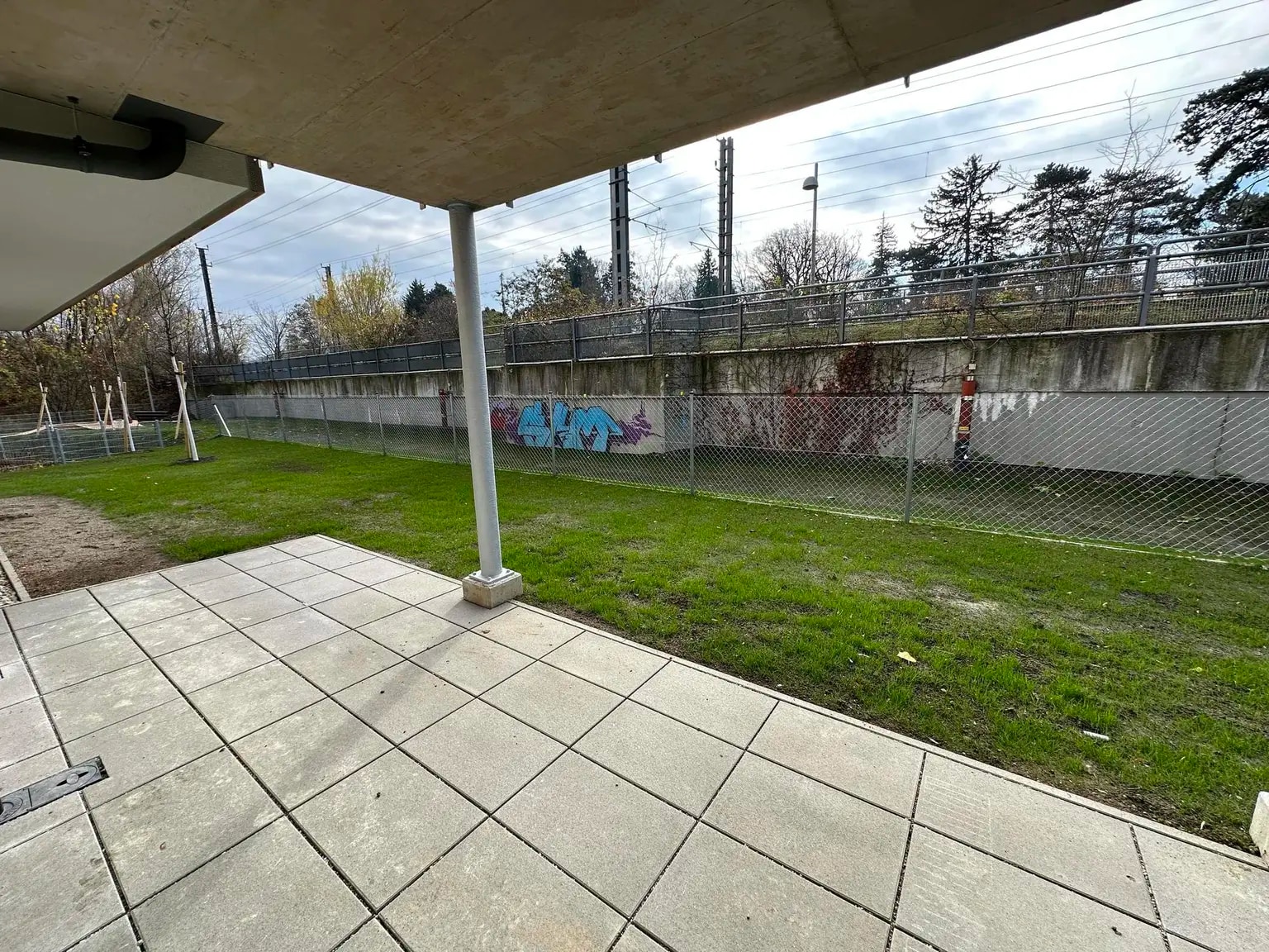 Schleusenstraße 1A / Bahnstraße 2F