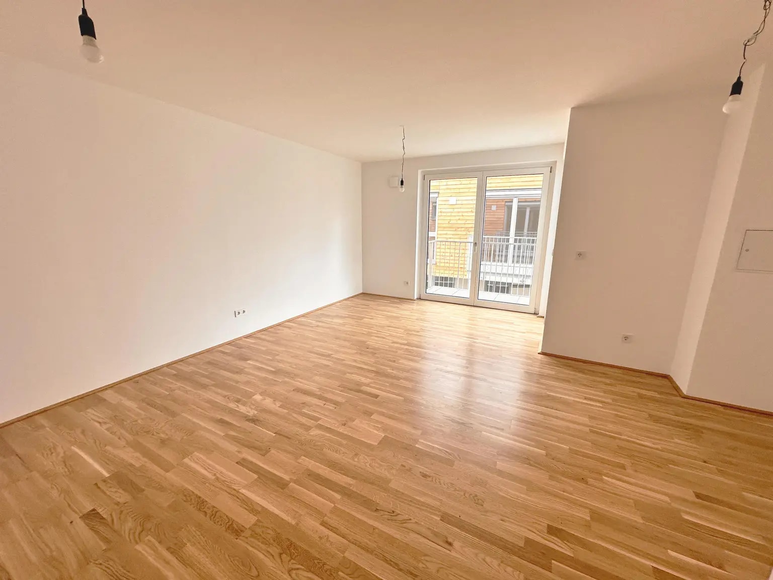 Schleusenstraße 1A / Bahnstraße 2F