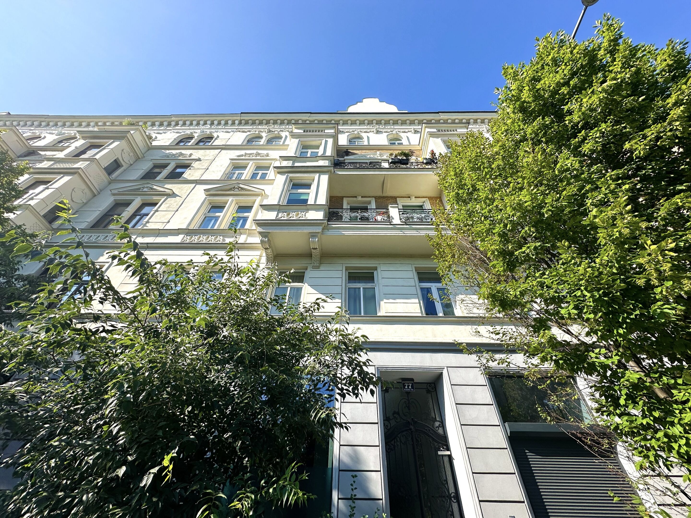 Schüttelstraße 75