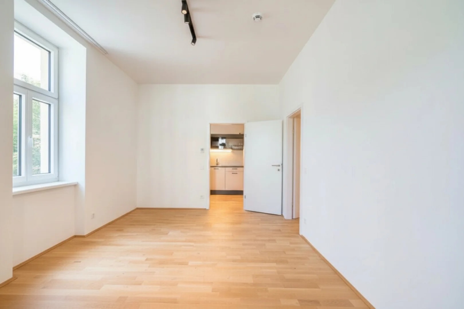 Stuwerstraße 60