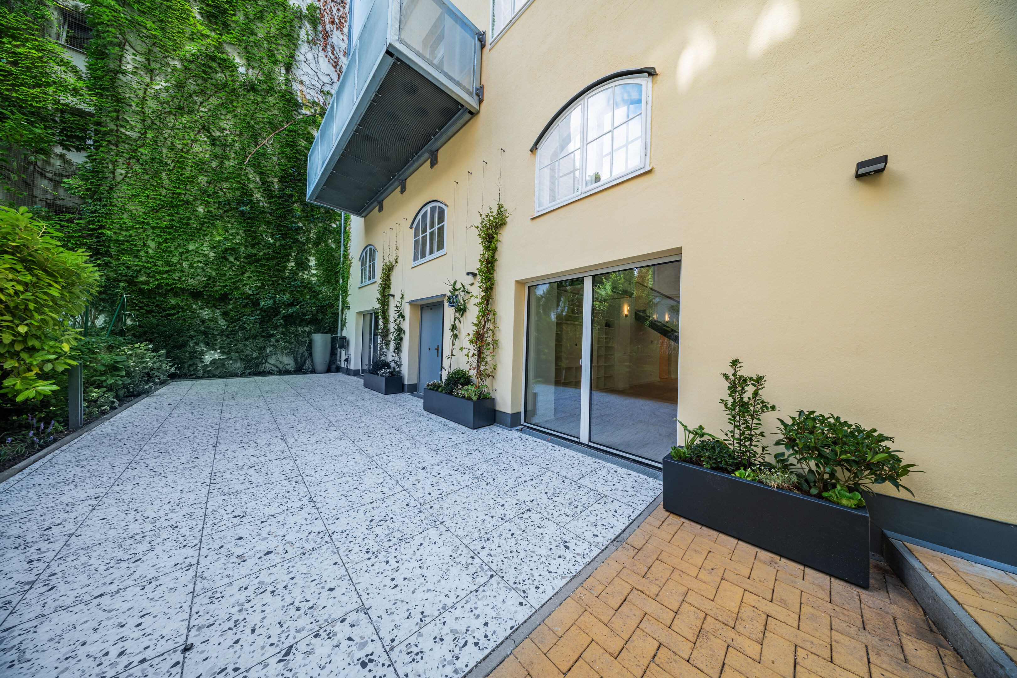 Wohnen beim Schloss Belvedere – Theresianumgasse 10