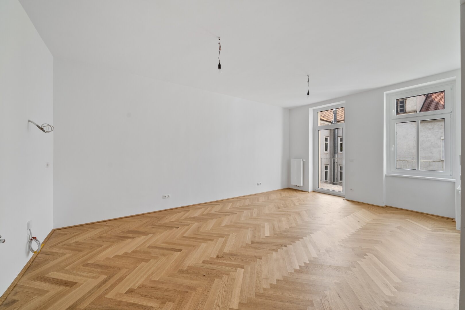 Treustraße 16