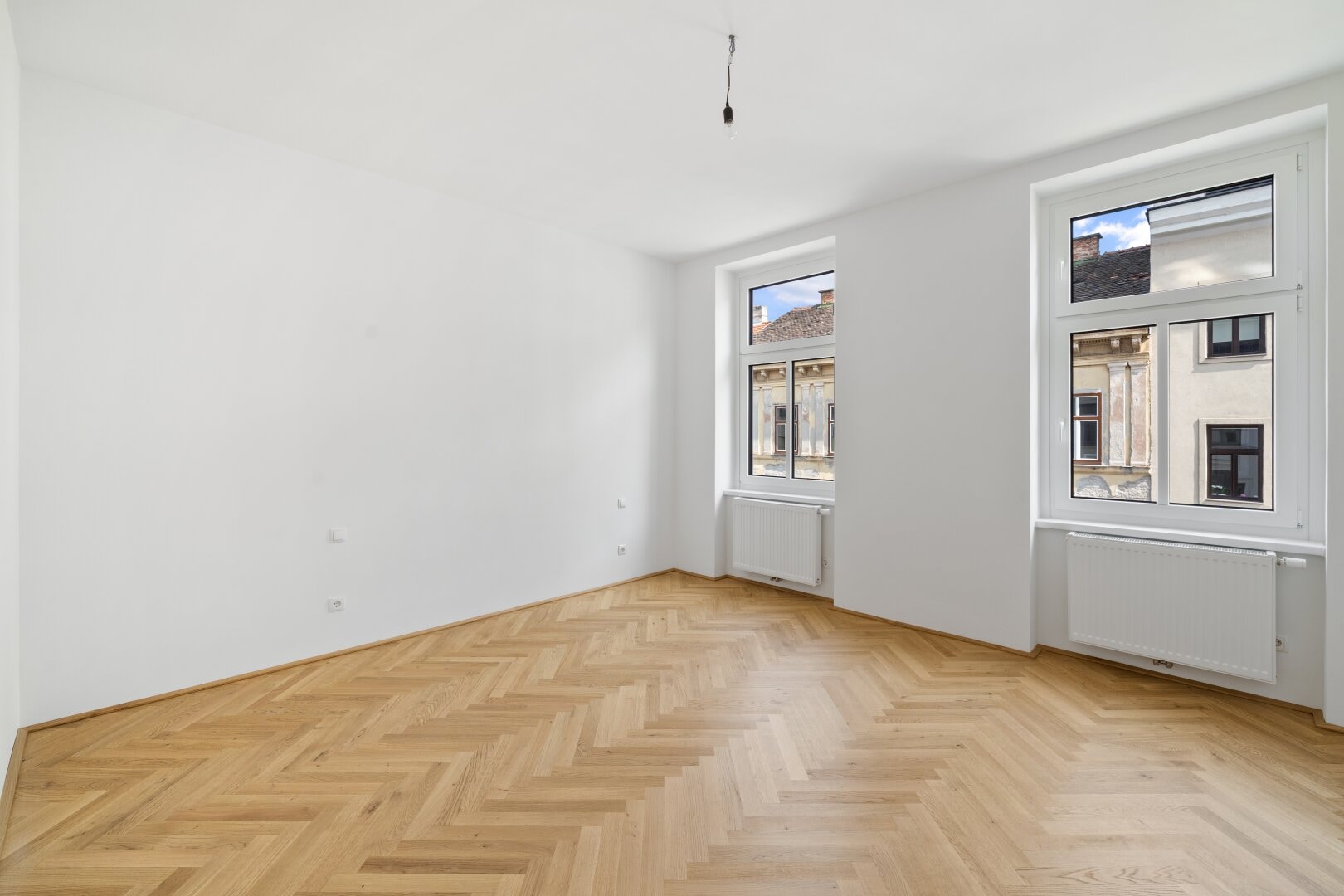 Treustraße 16
