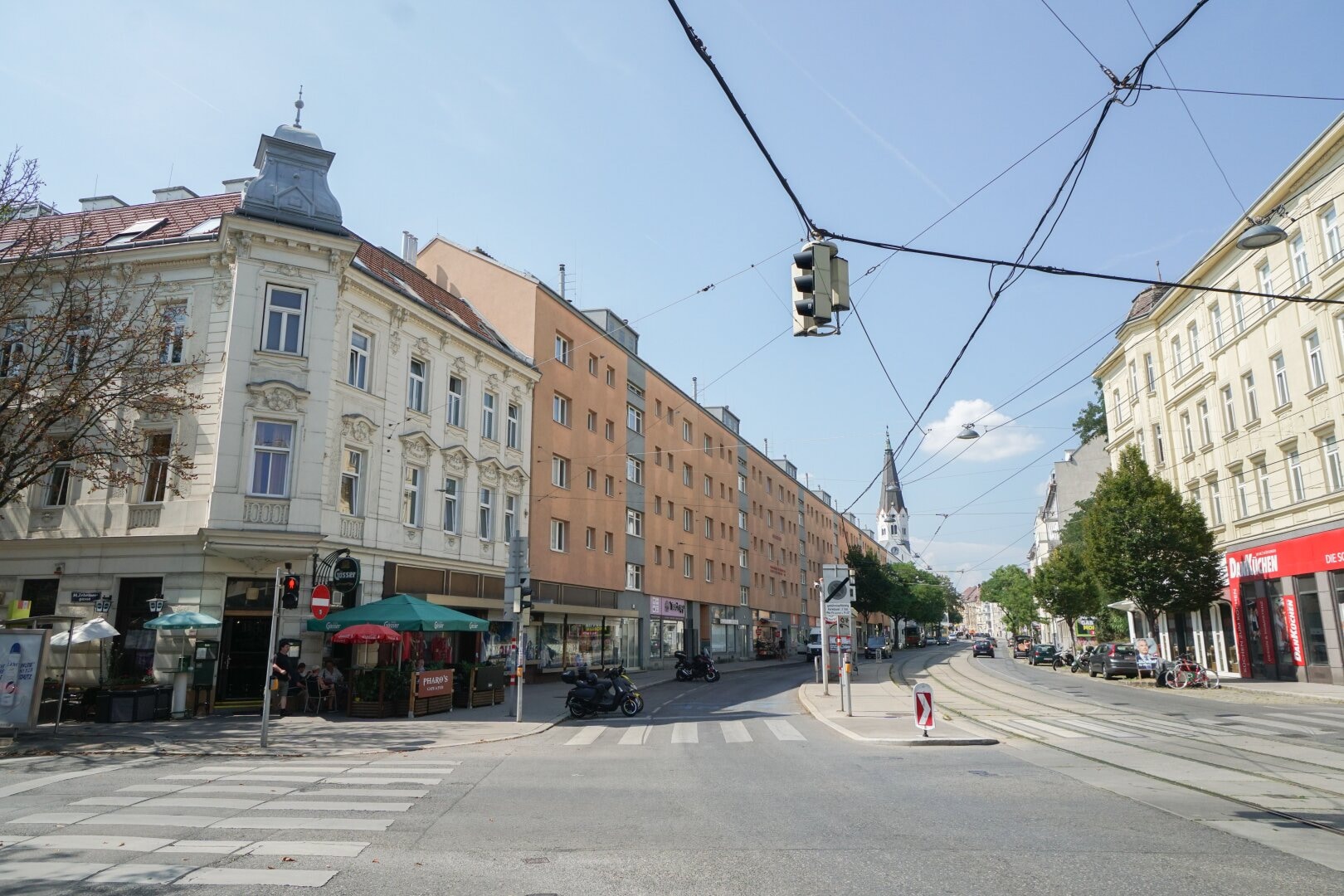 Zehetnergasse 24 / Linzer Straße 237A