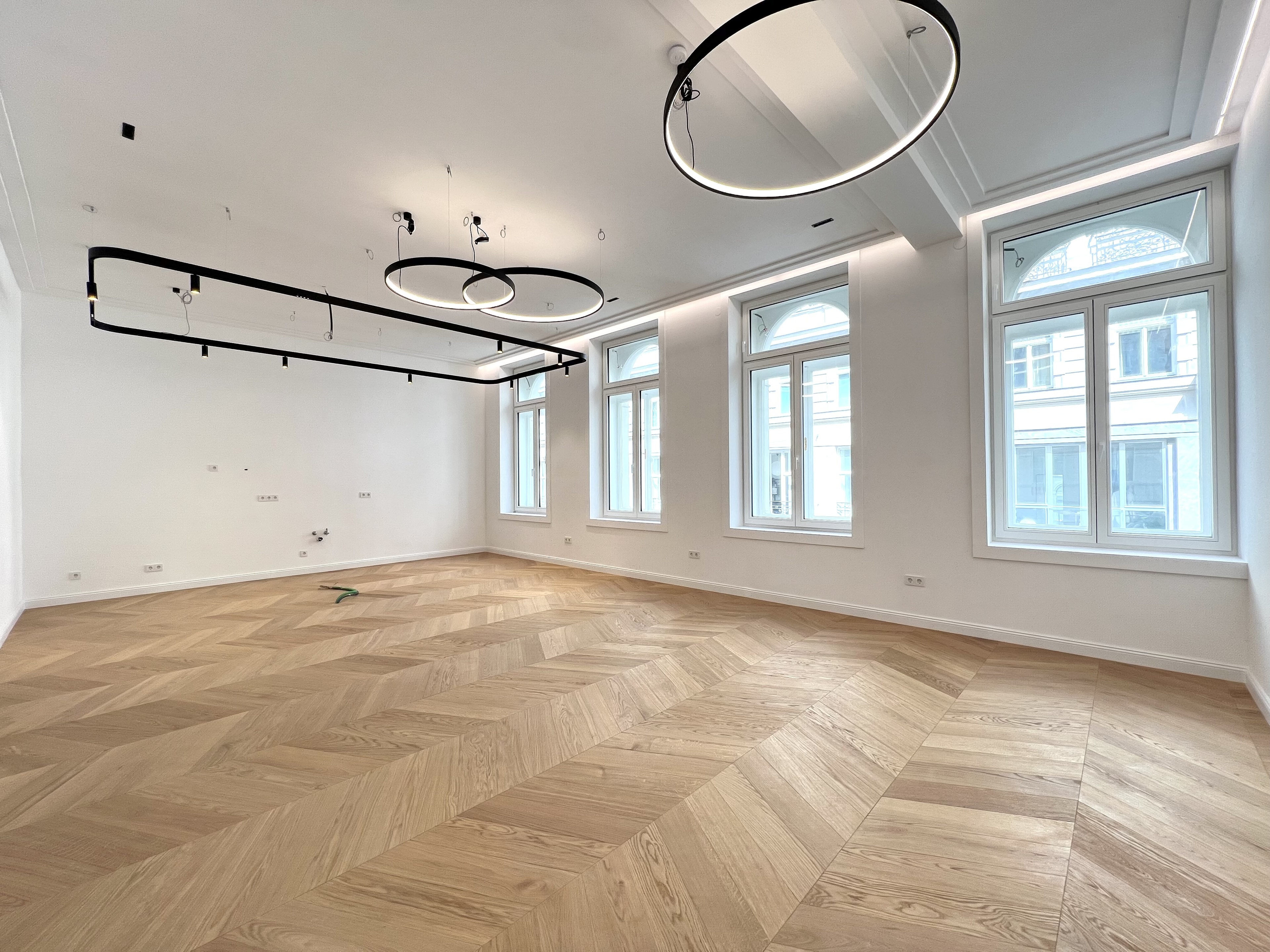 Zollergasse 7 – It's 7