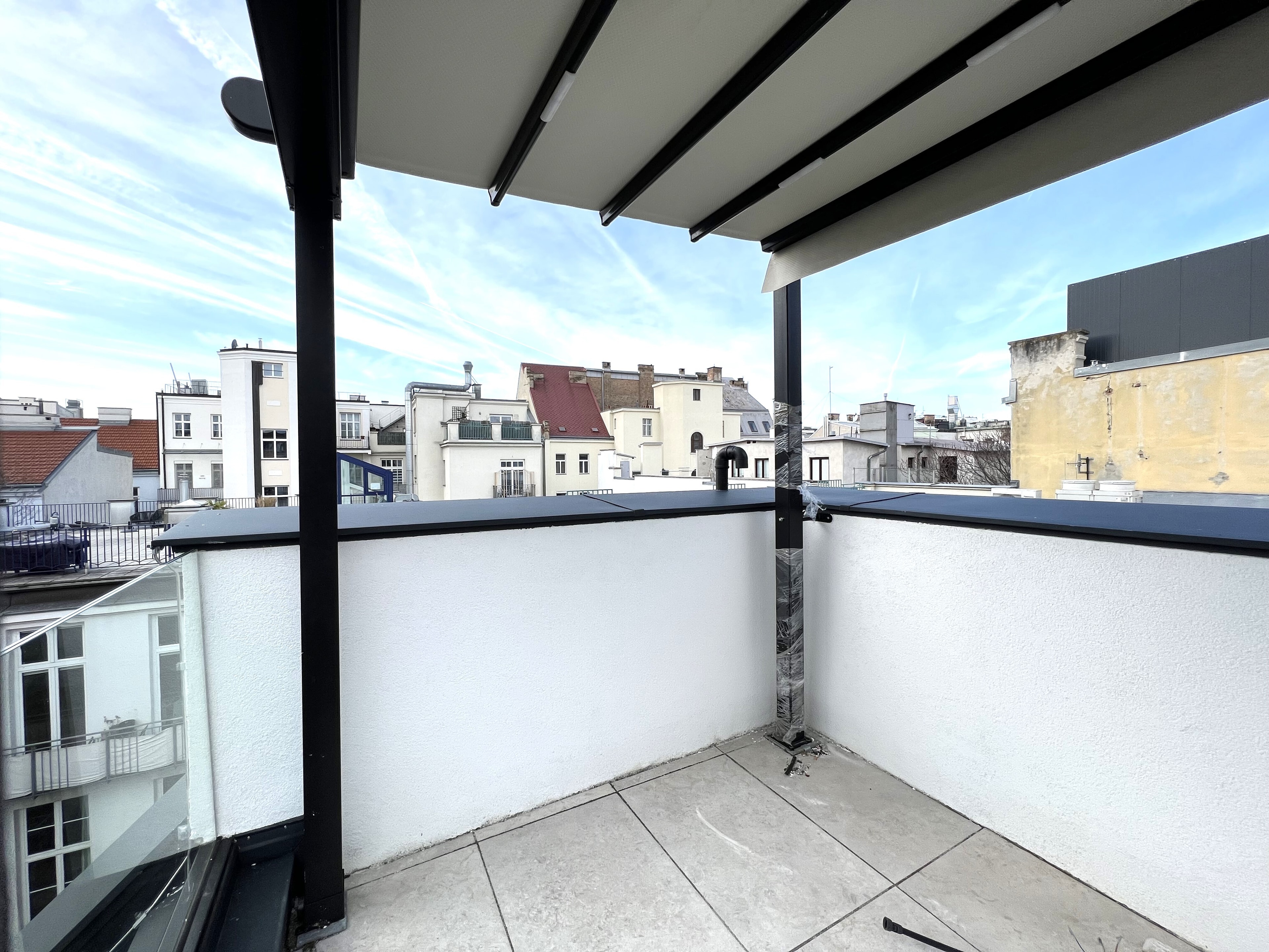 Zollergasse 7 – It's 7