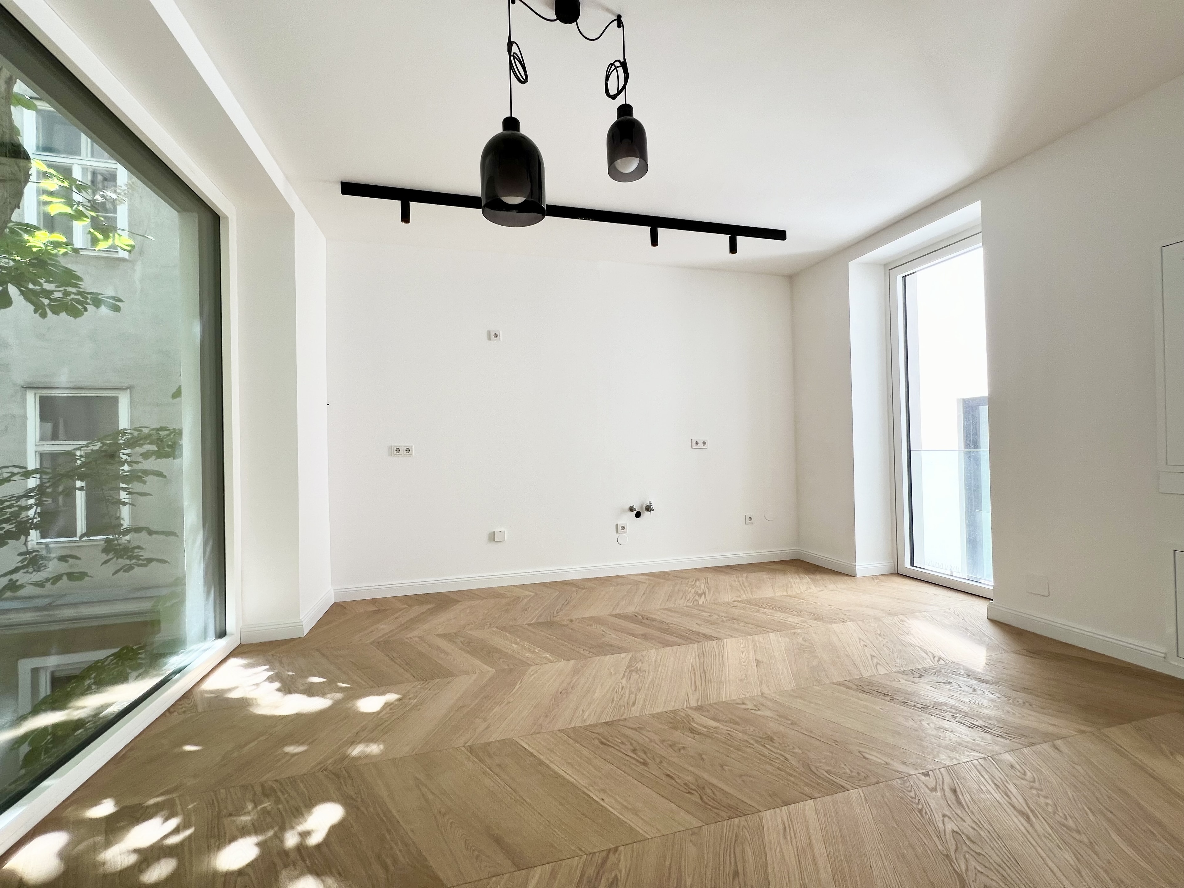 Zollergasse 7 – It's 7
