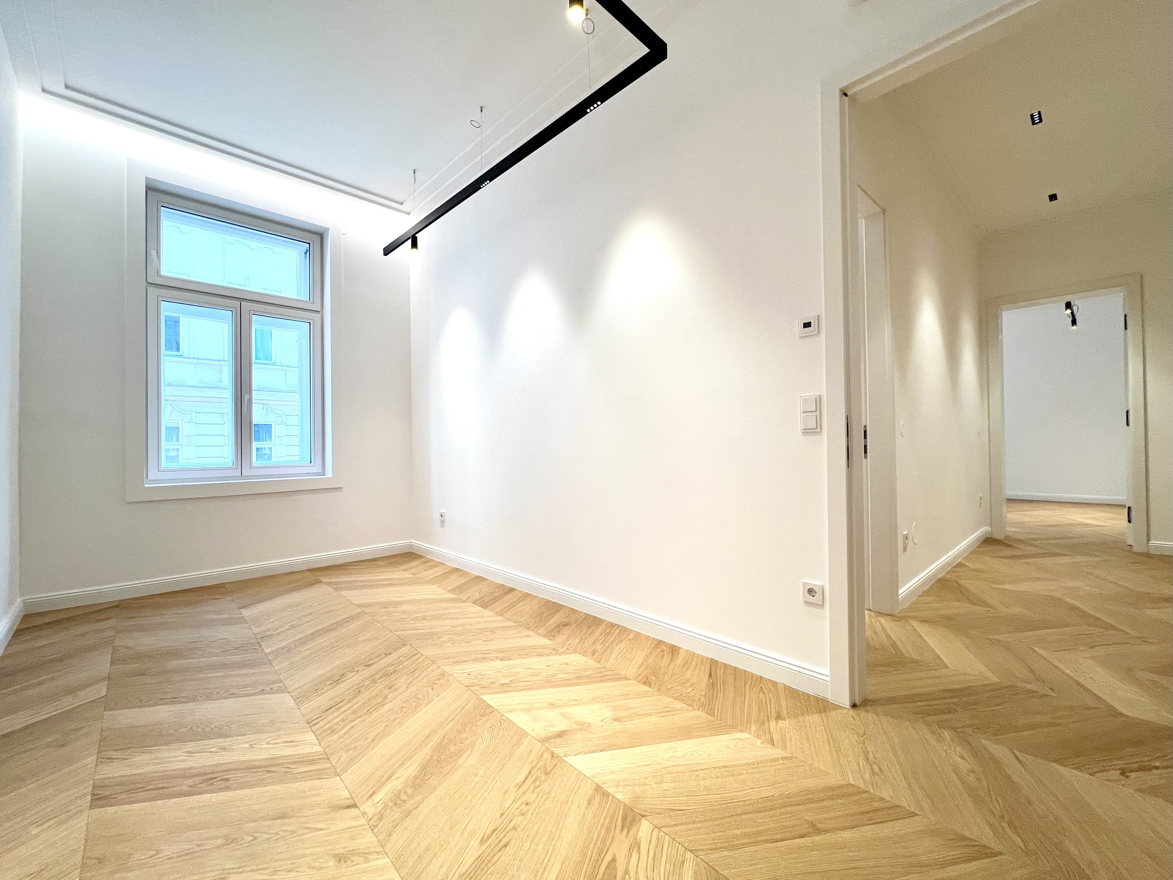 Zollergasse 7 – It's 7