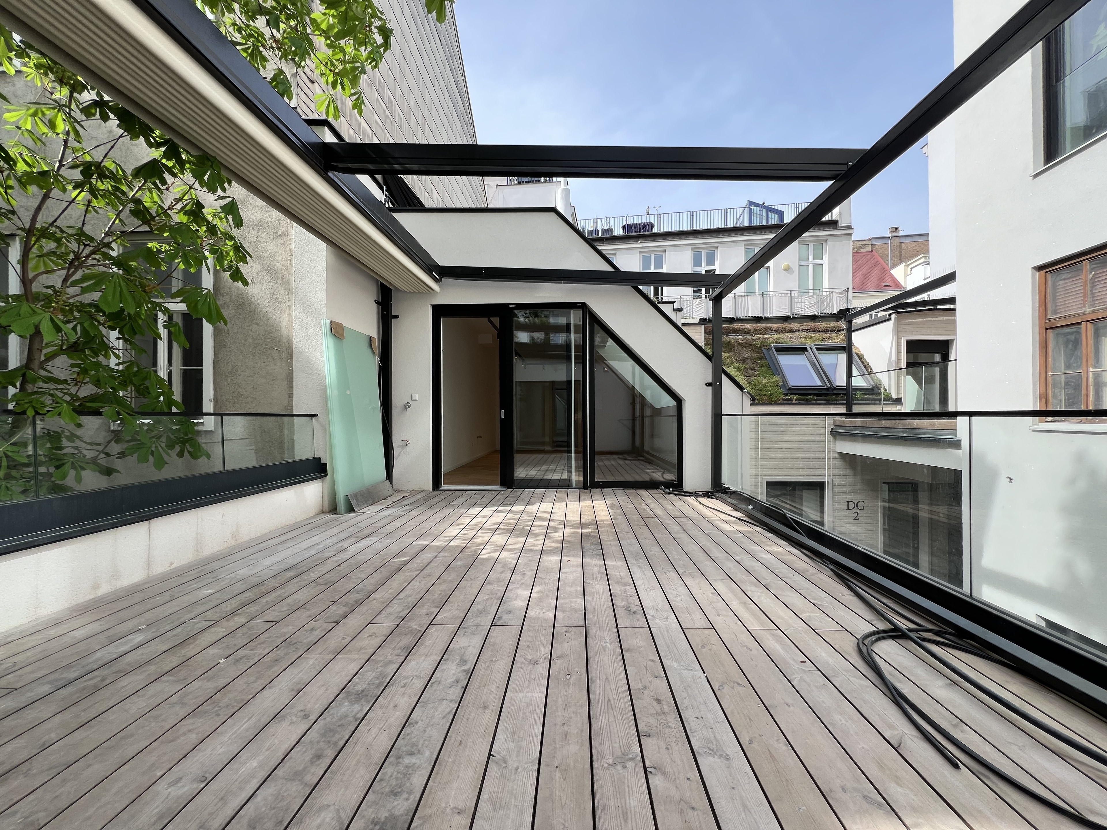 Zollergasse 7 – It's 7