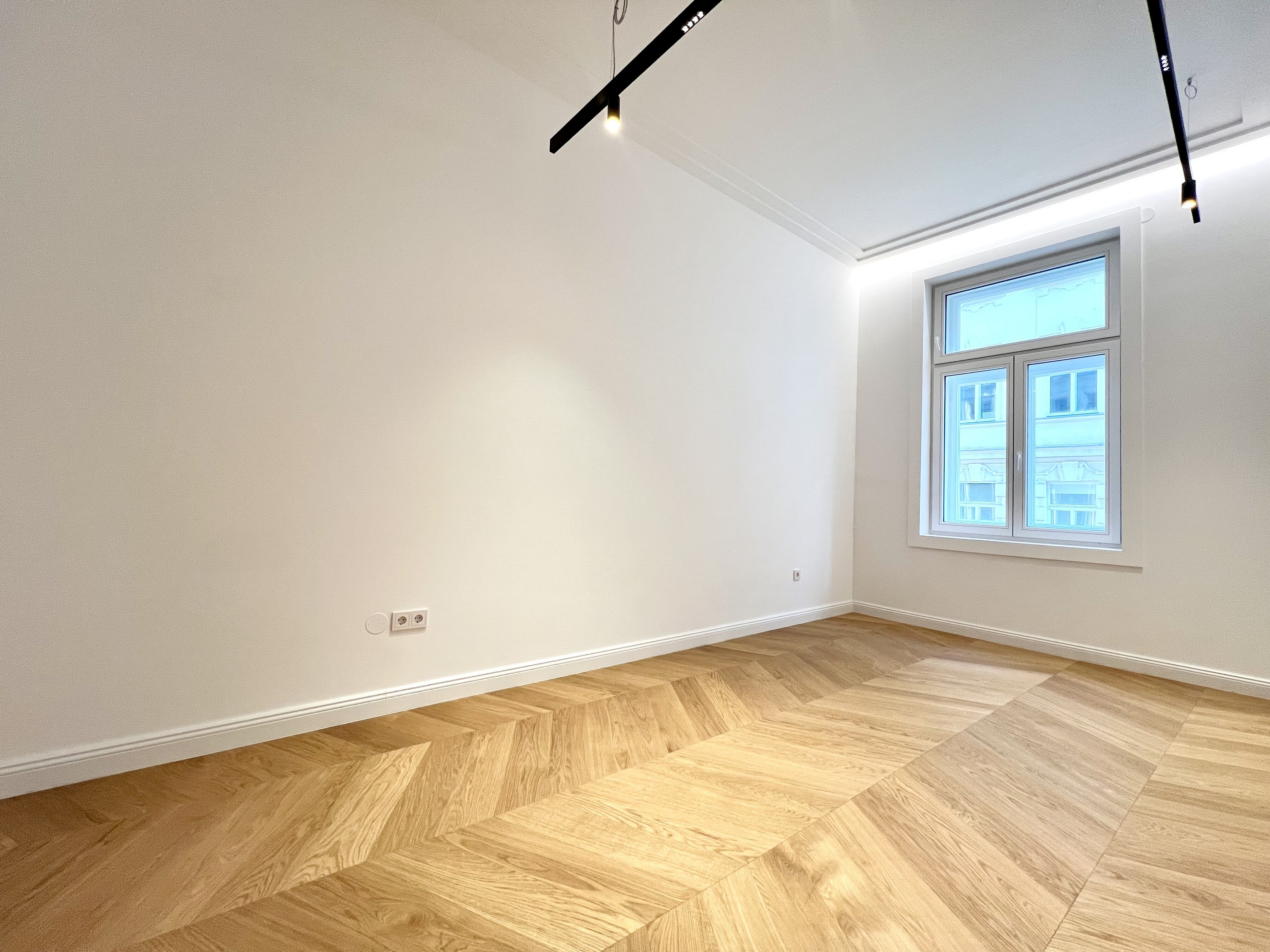 Zollergasse 7 – It's 7