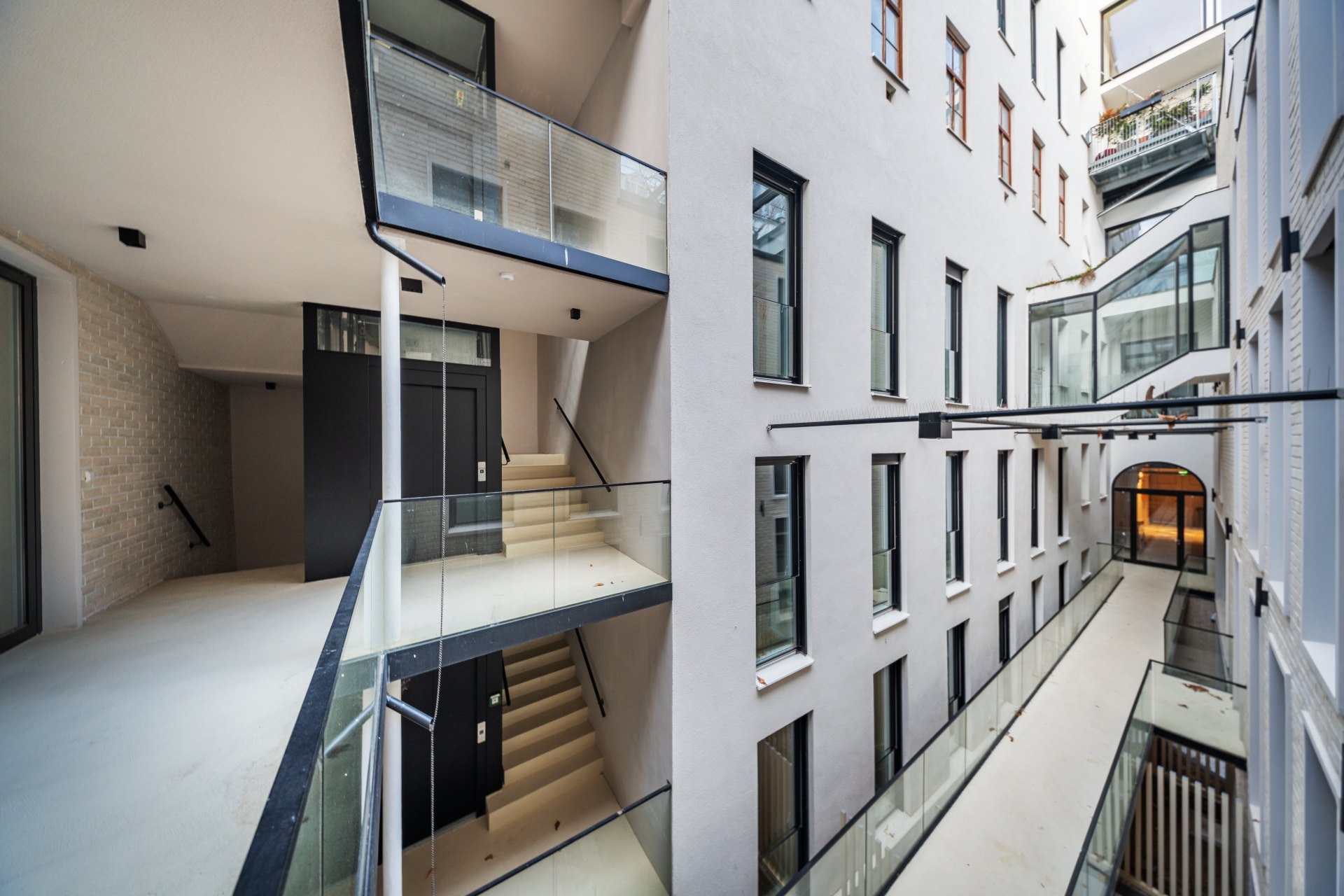 Zollergasse 7 – It's 7