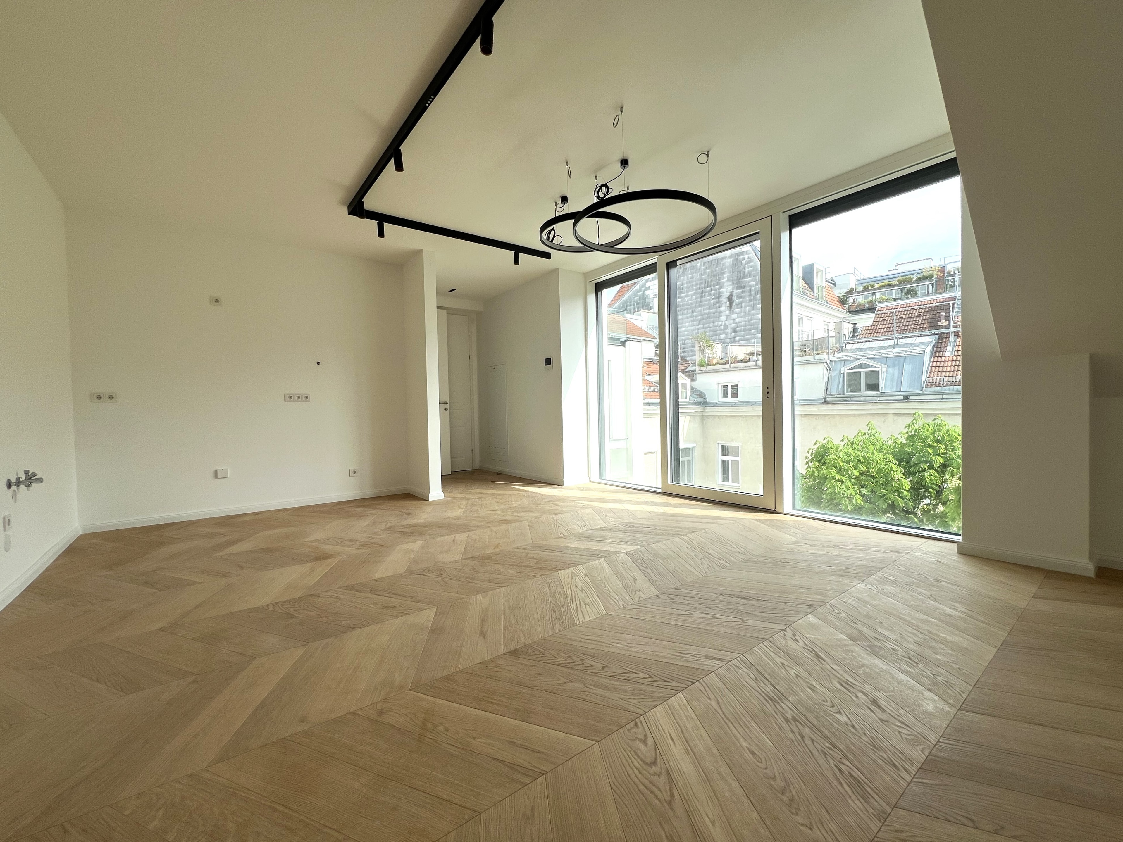 Zollergasse 7 – It's 7