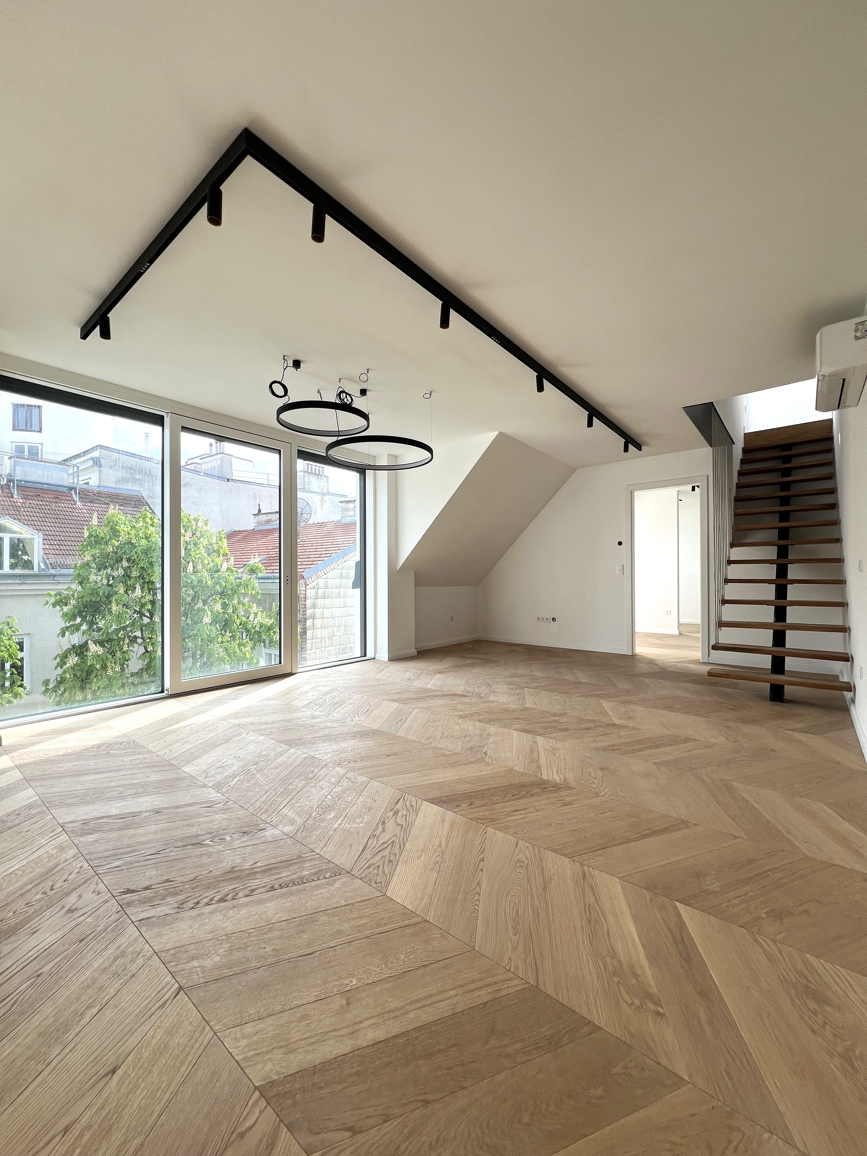 Zollergasse 7 – It's 7