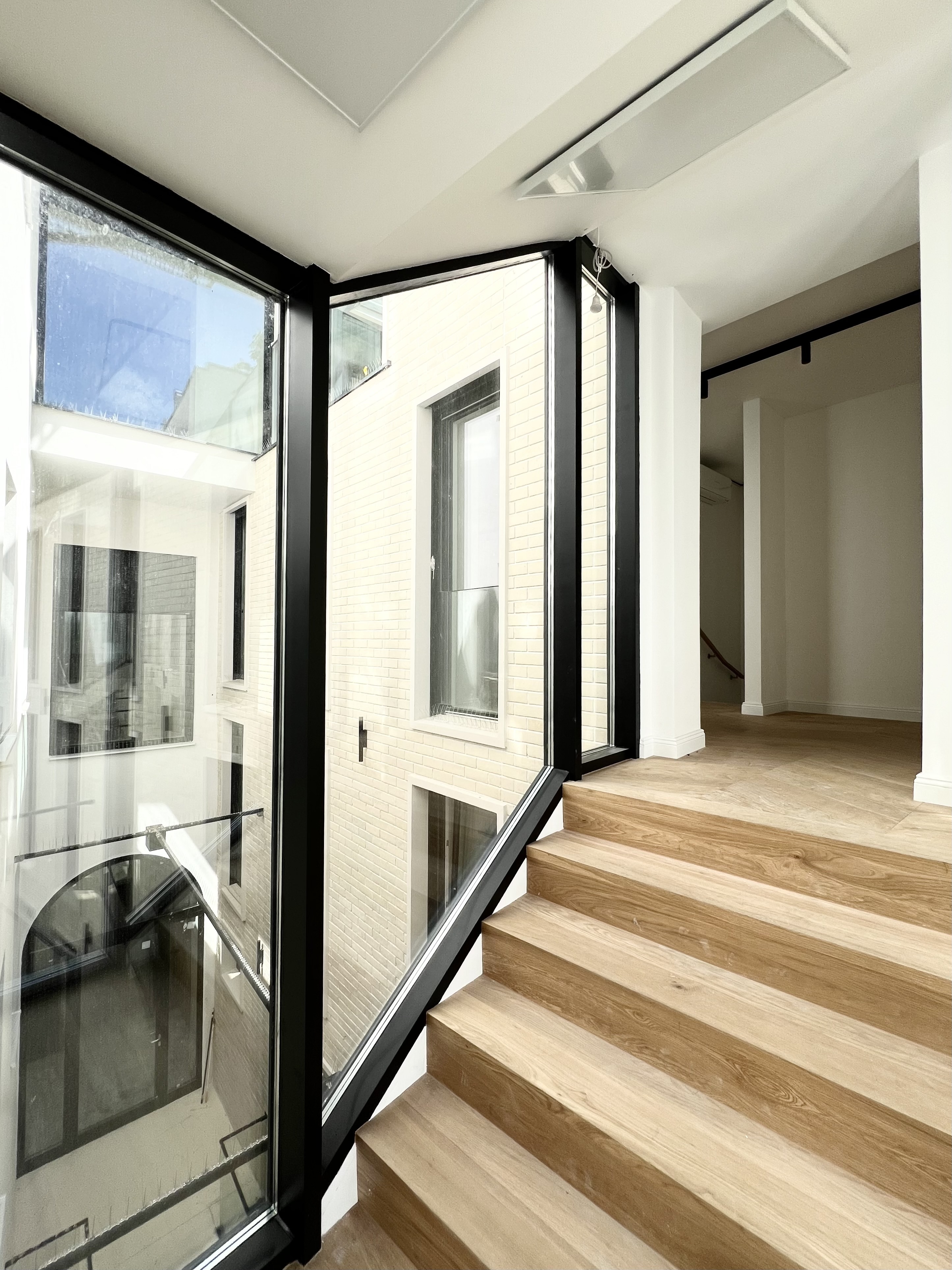 Zollergasse 7 – It's 7