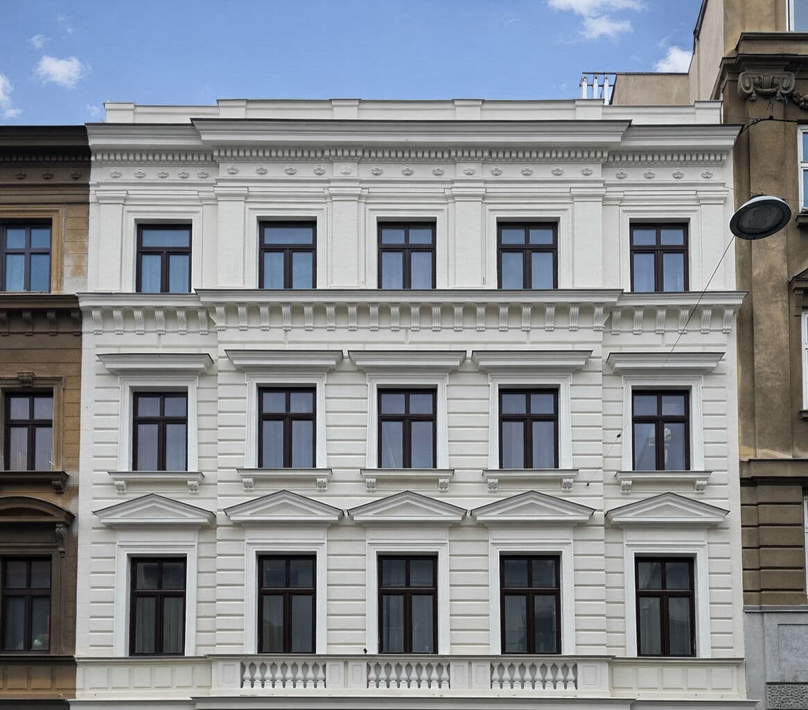 Landgutgasse 13